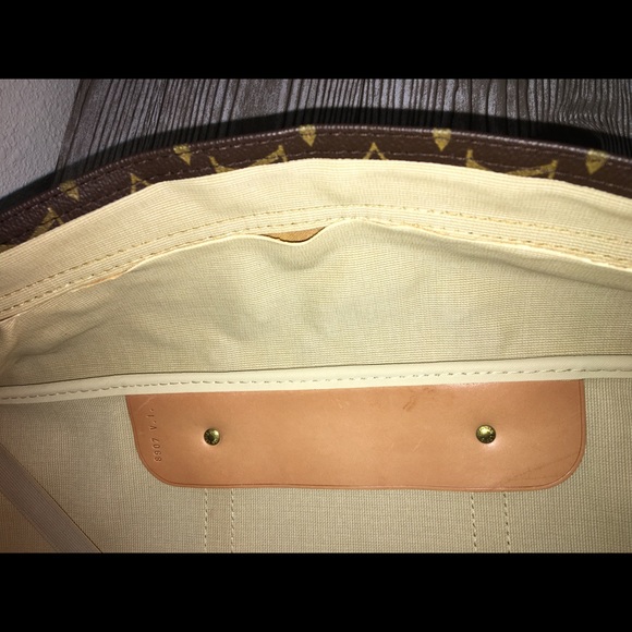 Louis Vuitton Monogram Sirius 45 - Picture 15 of 16